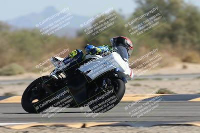 media/Oct-13-2025-Moto Forza (Mon) [[a66d839500]]/2-A Group/Session 4 Turn 7/